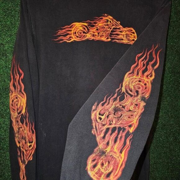 Y2k skull flames bike longsleeve tshirt - Picture 4 of 7